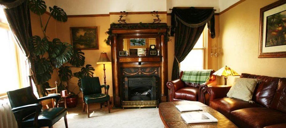 Hickory House Inn Анаконда Экстерьер фото
