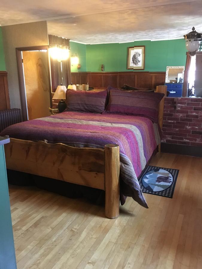 Hickory House Inn Анаконда Экстерьер фото