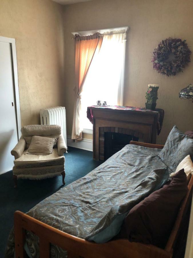 Hickory House Inn Анаконда Экстерьер фото